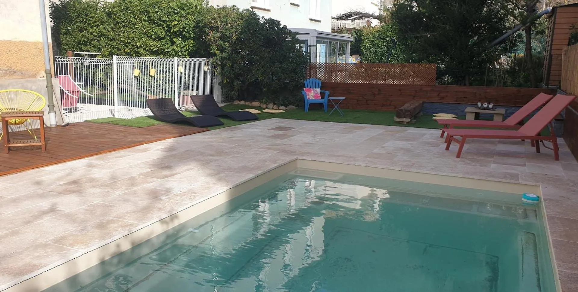 Accueillante Maison Avec Piscine ディーニュ・レ・バン 0*,  フランス